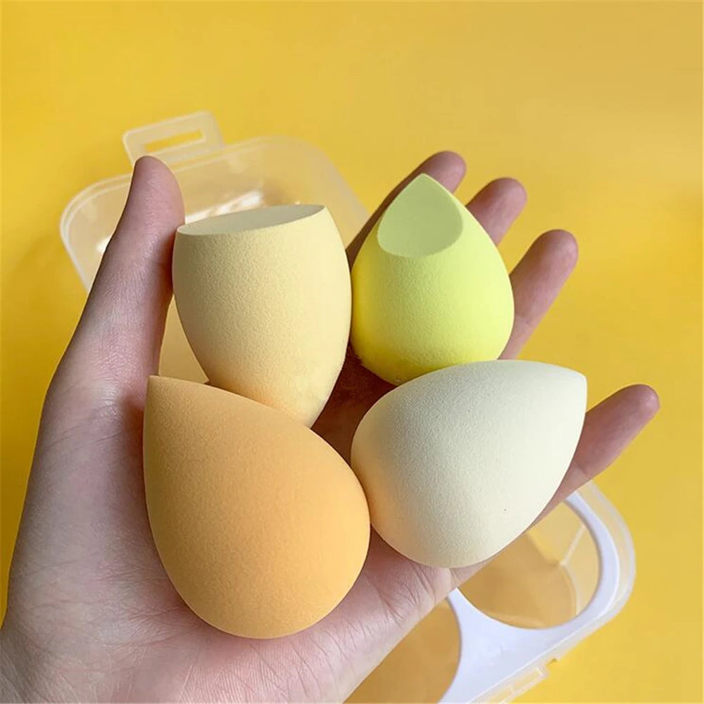 Set of makeup sponges