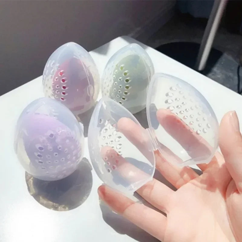 Case for a makeup sponge