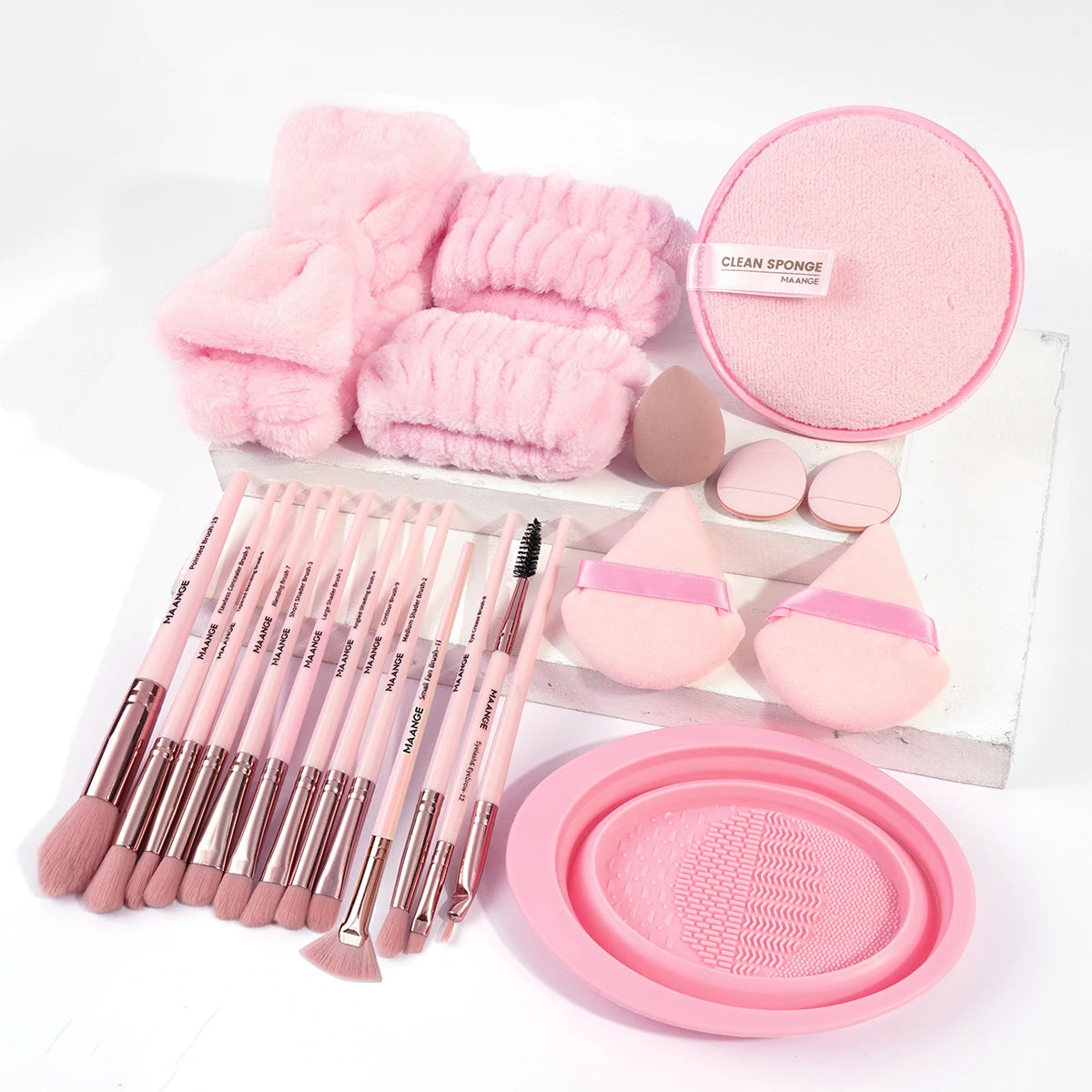 Makeup and care cosmetic set